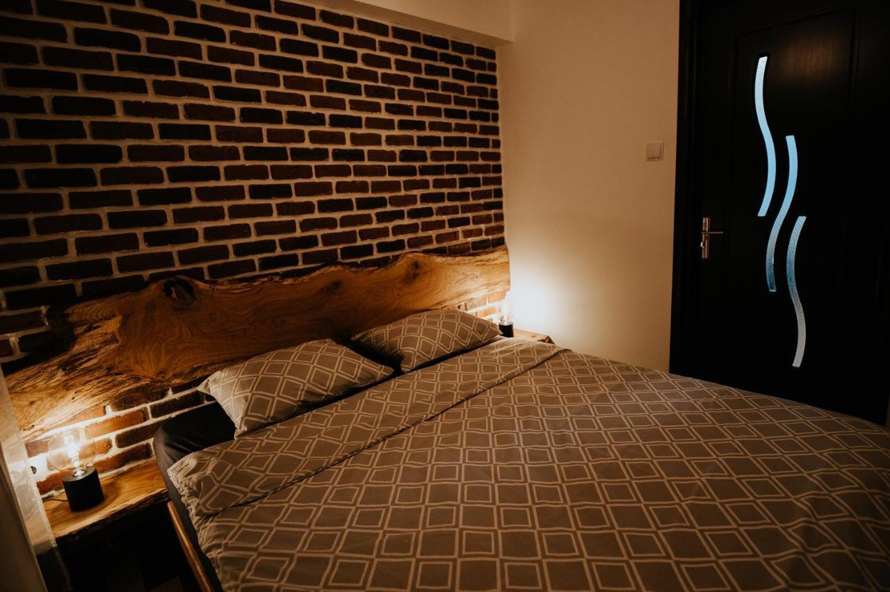 Doux Apartman Odorheiu Secuiesc Esterno foto