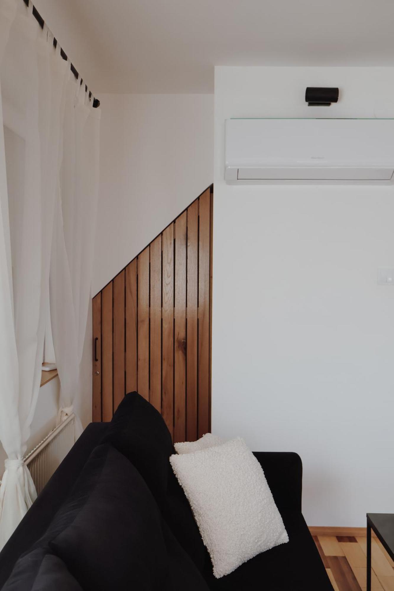 Doux Apartman Odorheiu Secuiesc Esterno foto